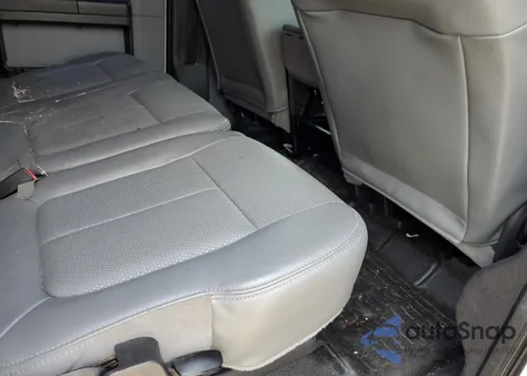 2014 Ford F350 Super Duty z USA, uszkodzony, nr VIN 1FT8W3AT7EEA55521